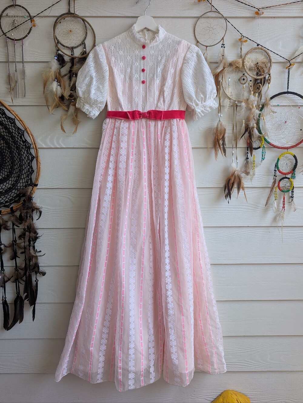 VTG 60s Mike Benet Edwardian/Prairie style white lace and pink maxi gown dress